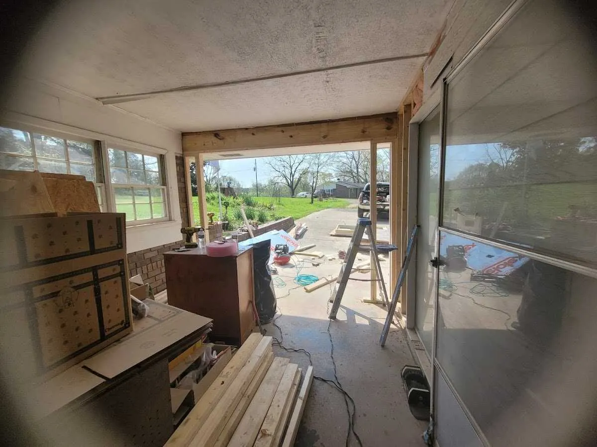 Air movers and dehumidifier for Drying & Dehumidification in Stuart